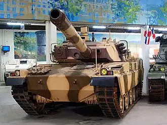 De AMX-40 in het Musée des Blindés in Saumur