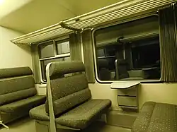 Interieur (tweede klas) van een vernieuwde MS86