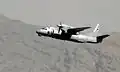 Een Antonov An-32-transportvliegtuig stijgt op in Kabul (2007).