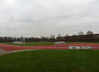 De kunststofbaan van AV Marvel op sportpark Den Wielakker.