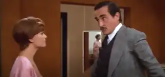 Een scène met Cardinale en Gassman