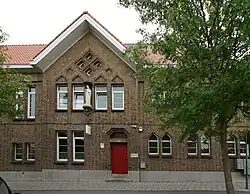 Aalst, Sinte Annalaan. Klooster van de Arme Klaren (detail) (1932).