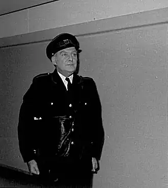 Paulus de postbode van Oebele, gespeeld door Ab Hofstee