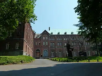 Vooraanzicht Abdij van Keizersberg