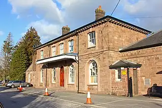 Stationsgebouw, 2015