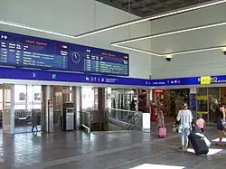 Stationshal oostzijde op 21 juli 2015.