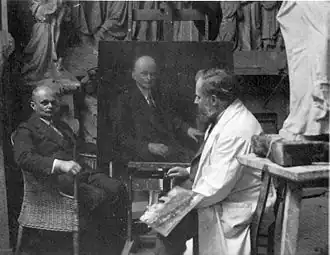 Moortgat werkend aan een portret van dr. Leo Kralewski (1931)