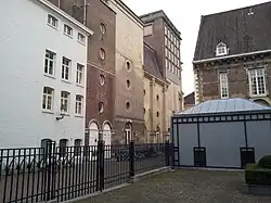 Sterk gewijzigde noordgevel