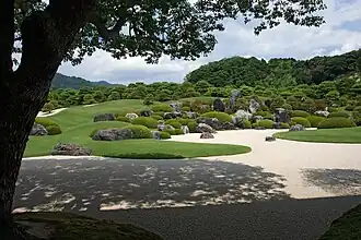 Zentuin bij het Adachi Museum of Art