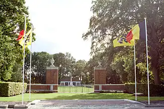 Toegang tot de begraafplaats