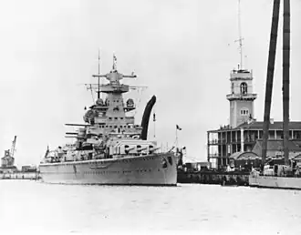 De Admiral Scheer in Gibraltar, ca.1936