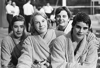 Nederlandse zwemploeg (1963): Adrie Lasterie, Fineke Winkel, Erica Terpstra en Toos Beumer