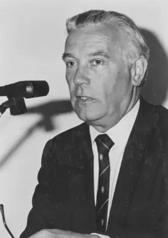 A.P. Schouwenaar (1984)