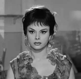 Sandra Milo in Adua e le compagne (1960)