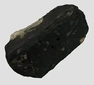 Aenigmatitkristal uit Kangerlussuaq, Groenland