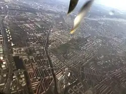 Luchtfoto van de Schinkel en de Kostverlorenvaart, gezien naar het noorden; 2017.