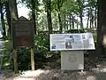Informatieborden van de slag bij Arnhem in 1945 en Operatie Market Garden aan de Van Limburg Stirumweg
