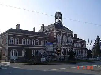 Het gemeentehuis te Aix-en-Othe