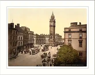 Fotochroomafdruk van Albert Memorial aan het einde van de 19e eeuw.