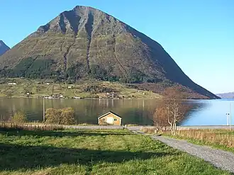 Aldra gezien vanaf het vasteland