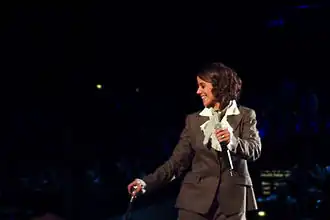 Alizée tijdens Les Enfoirés in Straatsburg, 2008.