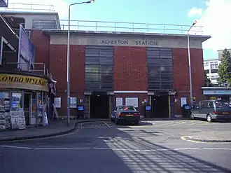 Het stationsgebouw uit 1932