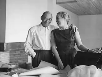 Alvar Aalto met zijn vrouw Elissa in de jaren '50