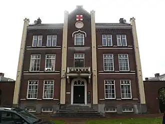 Het hoofdgebouw aan de Jutfaseweg in 2012