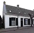 Huis met langgerekte gevel