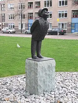 Stationschef (2009), bij woonzorgcentrum Puntenburg in Amersfoort[3]