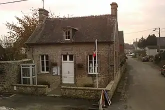 Voormalig gemeentehuis