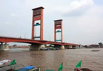 Gezien vanuit Palembang-Centrum.
