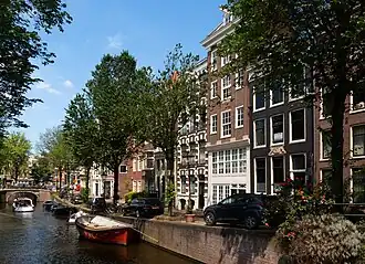 Blauwburgwal vanaf de Herengracht