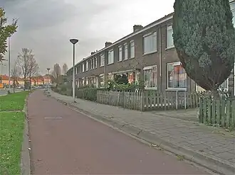 Huizen aan de Kamperfoelieweg.