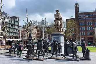 Rembrandtmonument met De Nachtwacht (2005), Amsterdam