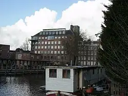 Gebouw Architectengroep, gezien vanaf Westerdok