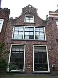 Huis met klokgevel