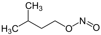 Structuurformule van isoamylnitriet