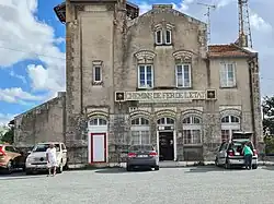 Voormalig station van Saint-Romain-de-Benet