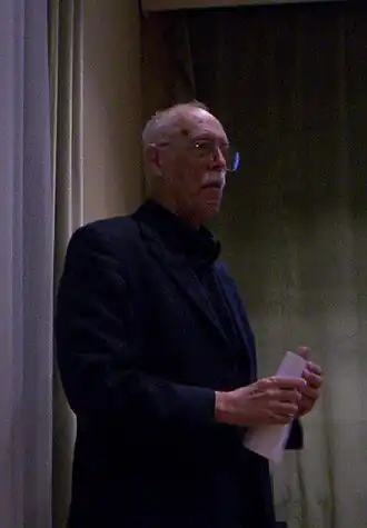 András Róna-Tas tijdens een Hongaarse conferentie