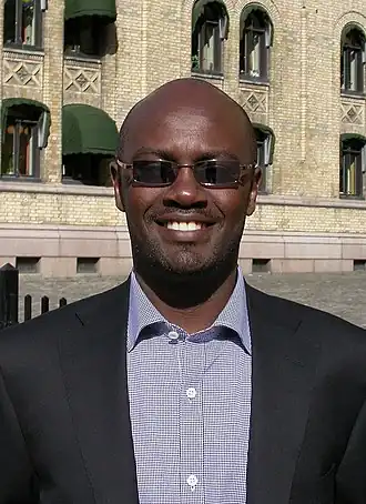 Andrew Mwenda voor het Noorse Parlement (2008)