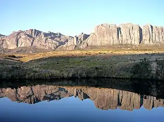 Zicht op het massief