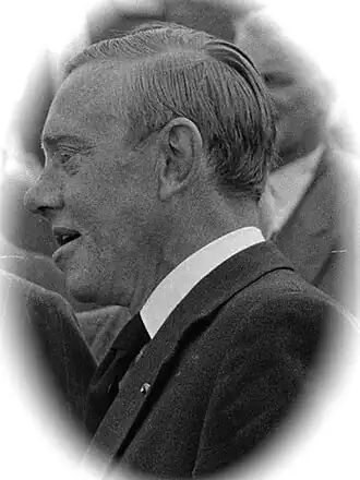 K. H. Gaarlandt, burgemeester van Emmen in Nieuw-Amsterdam (23 augustus 1960)