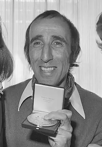 Peter van der Linden in 1976