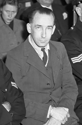 Anton van der Waals te Rotterdam in april 1948