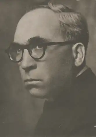 Antoon Aarts in 1949, als schrijver gekend als T Lindekruis