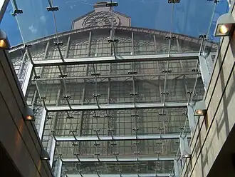 Niveau&nbsp;0 – Onderaanzicht stationsoverkapping