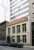 Burgerhuis met barokpoort