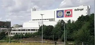 deSingel (wit gedeelte), in samenwerking met Léon Stynen