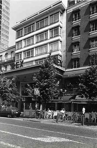 Cinema Rex heropgebouwd na de Tweede Wereldoorlog